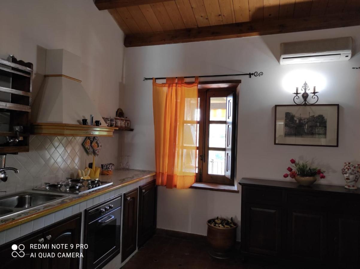 B&B Il Padrino Савока Экстерьер фото